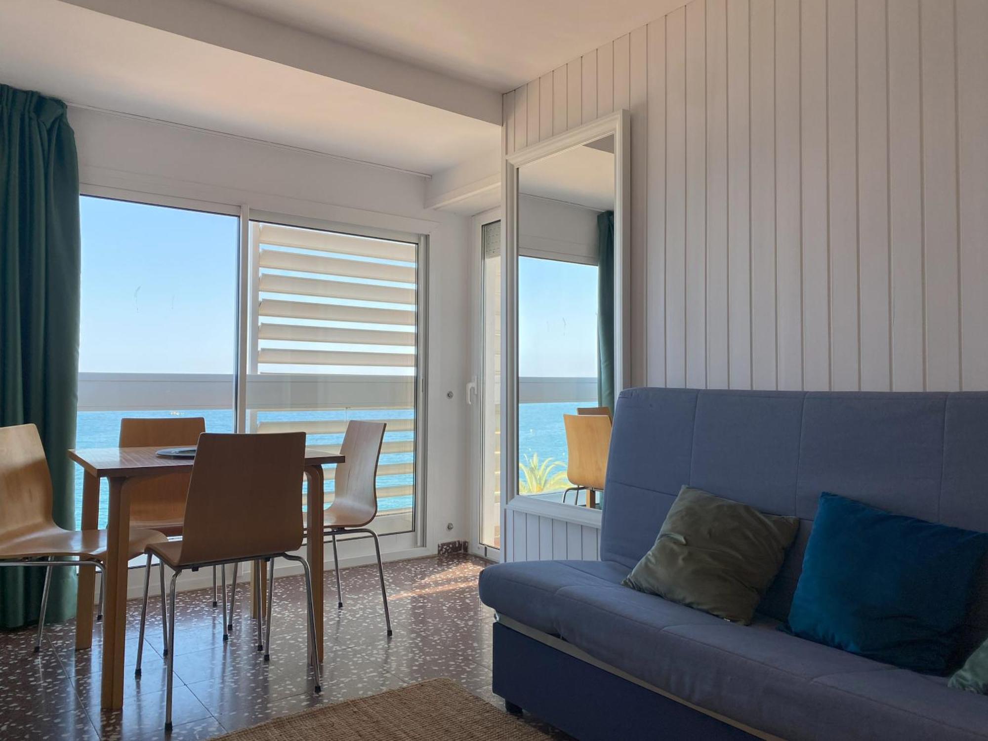 Mediterranean Apartment In Lloret De Mar Next To The Sea Εξωτερικό φωτογραφία